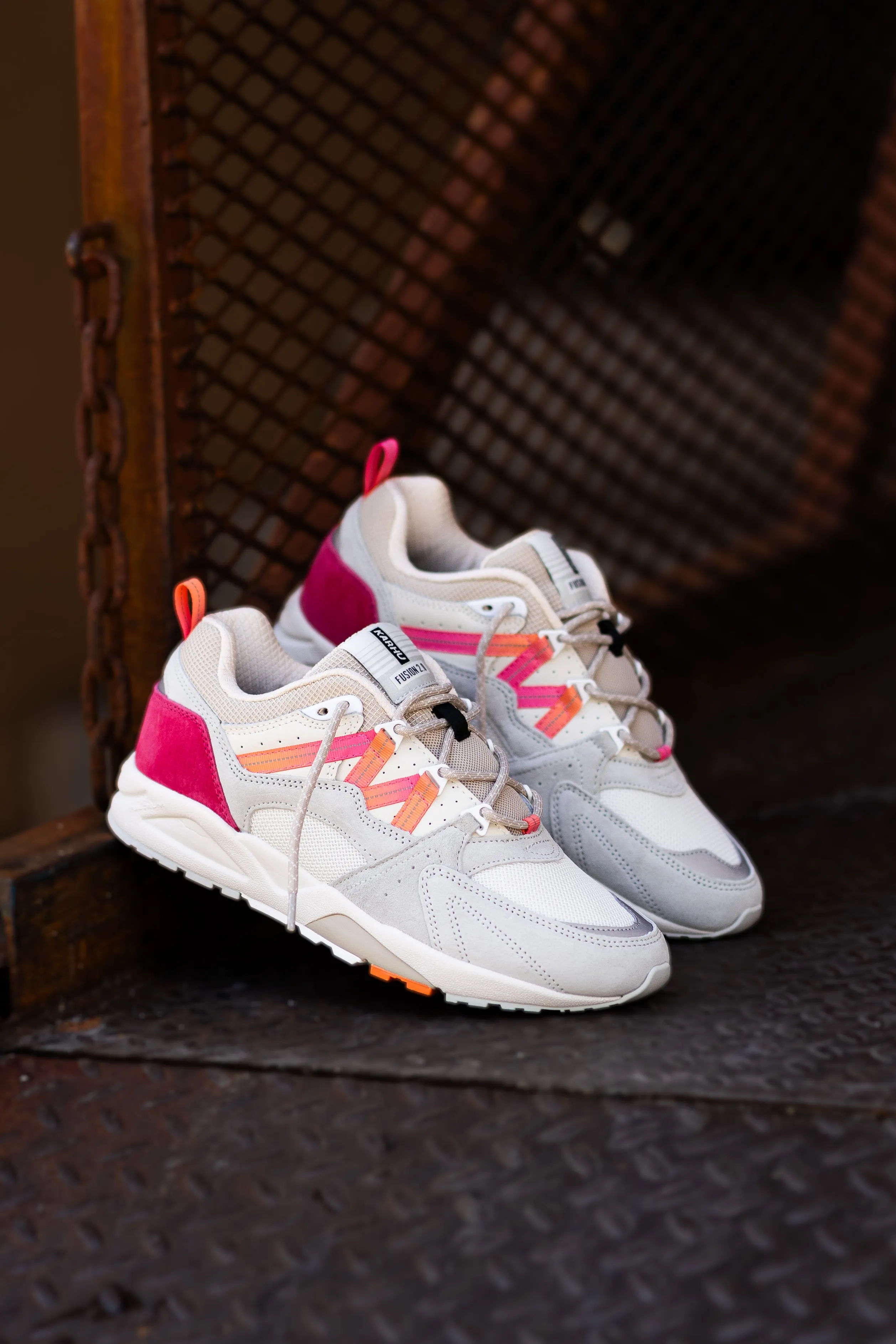 Karhu Fusion 2.0 (Foggy Dew/Hot Pink)